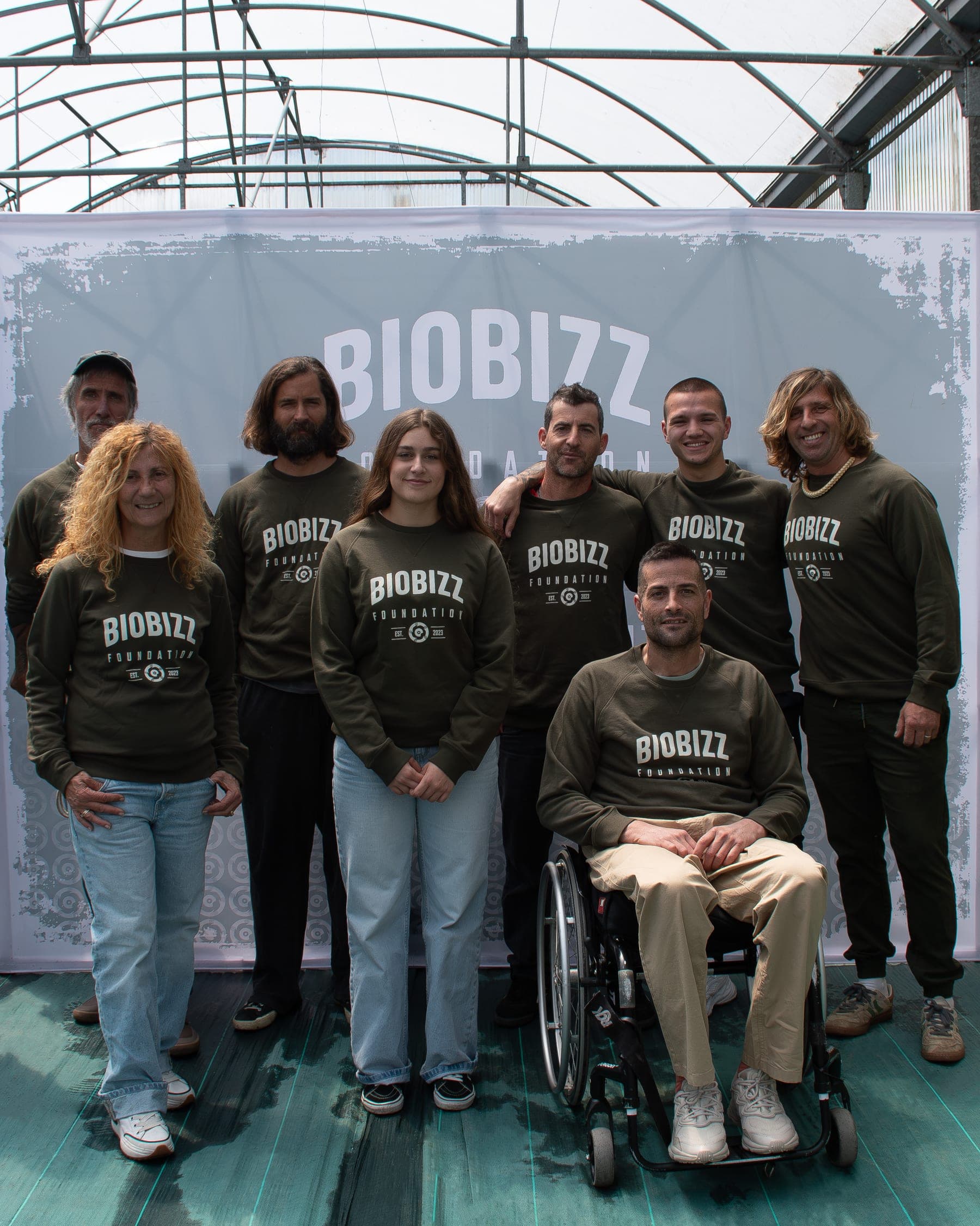 The Biobizz Foundation team in Foundation sweatshirts